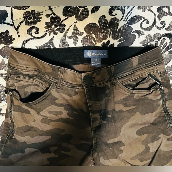Democracy AB solution camo zip pocket detail skinny/jegging size 12 - Picture 2 of 5